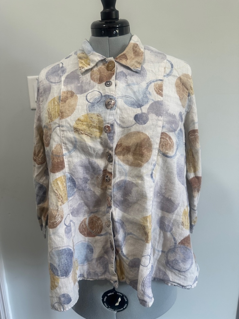 CLICK Button-Front Blouse in Cream and Tan size L made USA 100% linen